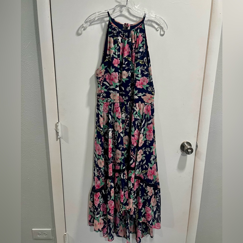 Sleeveless Eliza J floral dress in size 14